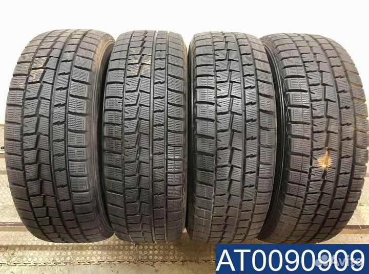 Dunlop Winter Maxx WM01 215/65 R16 98V