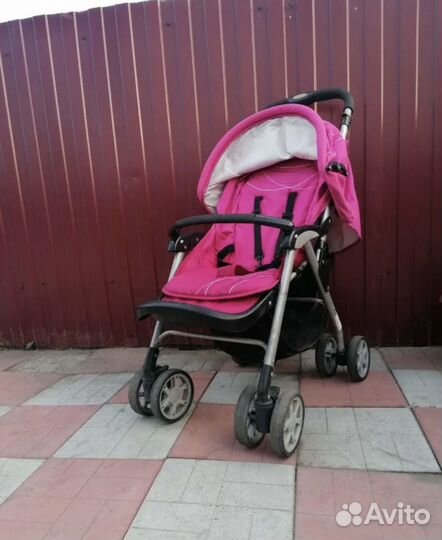 Прогулочная коляска