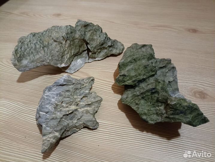 Камни и коряга для аквариума