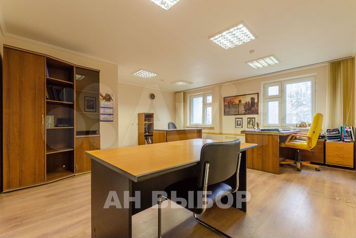 Офис, 165 м²