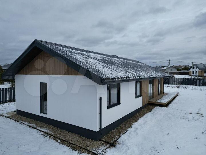 Дом 160 м² на участке 11,3 сот.