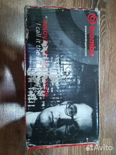 Совершенно новые передние колодки Brembo на хонду