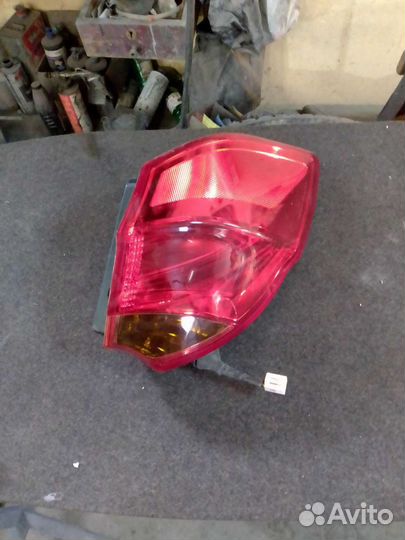 Фонарь задний правый kia ceed 2
