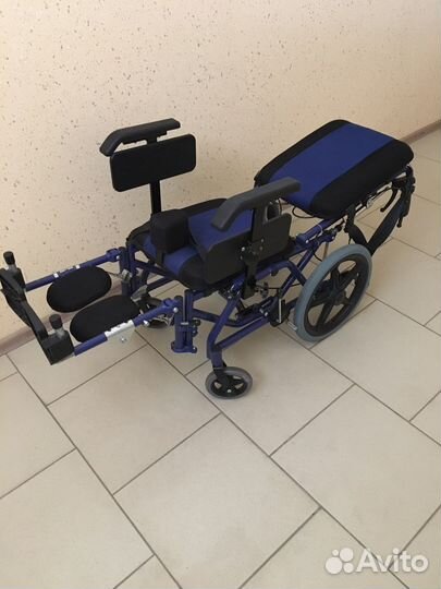 Кресло-коляска механическая