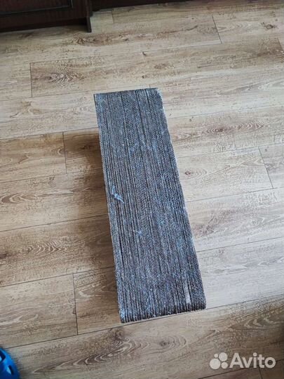 Лежанка-когтеточка Cat Home Wave XXL