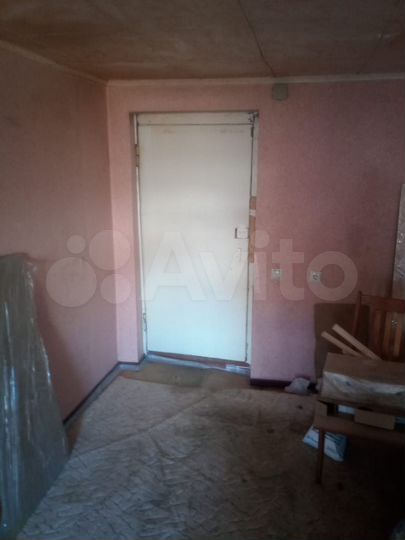 Комната 15,8 м² в 3-к., 1/1 эт.