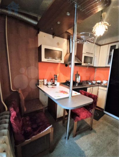 4-к. квартира, 72,7 м², 1/9 эт.