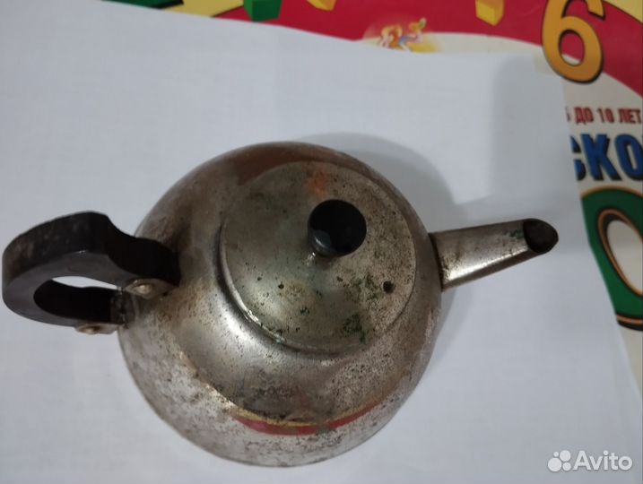 Чайник мельхиор