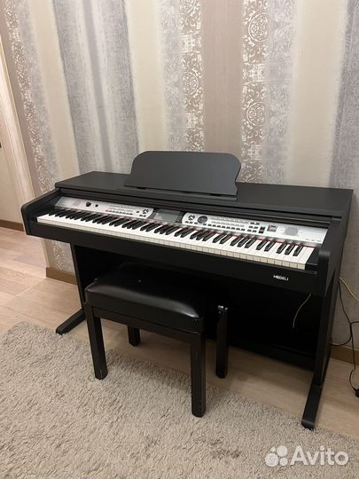 Цифровое пианино medeli DP500