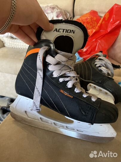 Коньки хоккейные