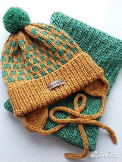 Комплект шапка и снуд