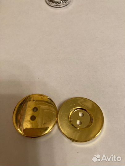 Остатки пуговиц цвет золото
