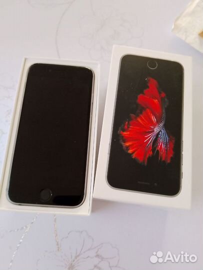 iPhone 6S, 64 ГБ