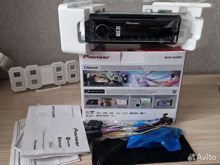 Новый pioneer S520bt магнитола