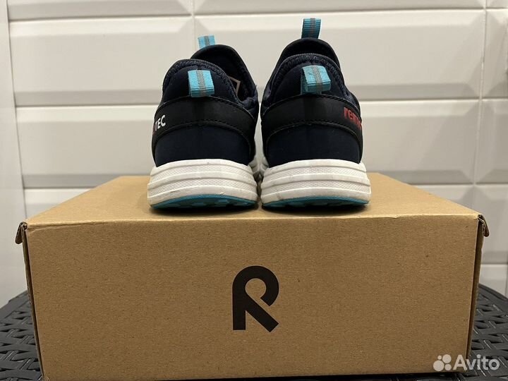 Кроссовки reima