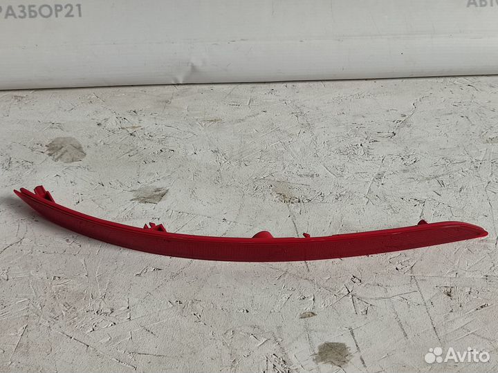 Отражатель левый Hyundai Elantra 6 AD 2015-2019