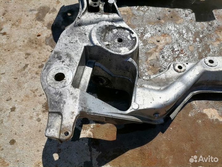 Балка подмоторная Clk 209