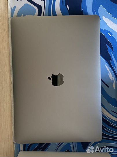 Apple Macbook Air M1 Идеал 97% акб