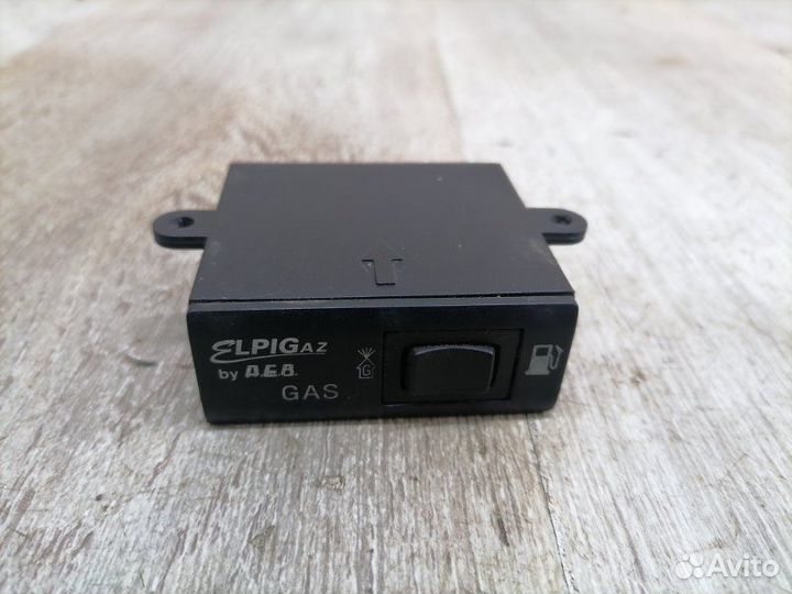 Переключатель гбо Audi 100 44 1990