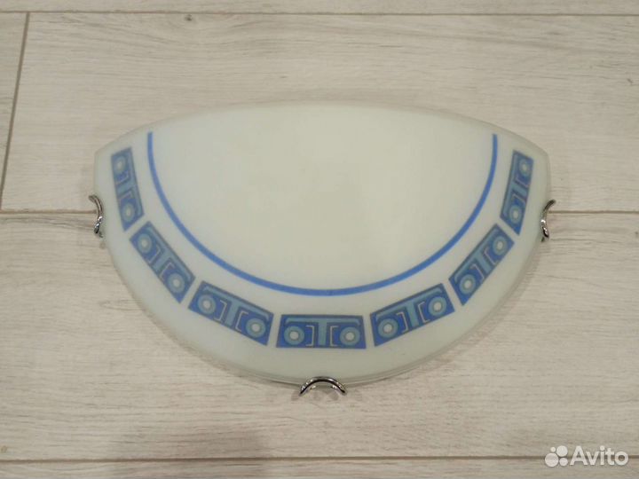 Светильник настенный