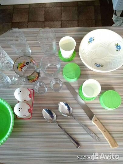 Набор столовой посуды для дачи,съемной квартиры