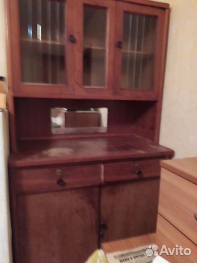 Старинный буфет