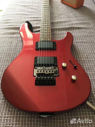 Электрогитара Yamaha c комбиком Orange