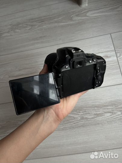 Nikon D5600 18-55 f/3.5-5.6G VR Kit