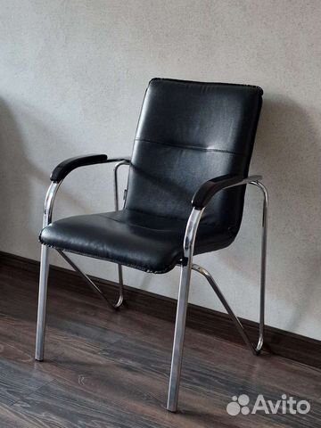 Кожаное кресло бу