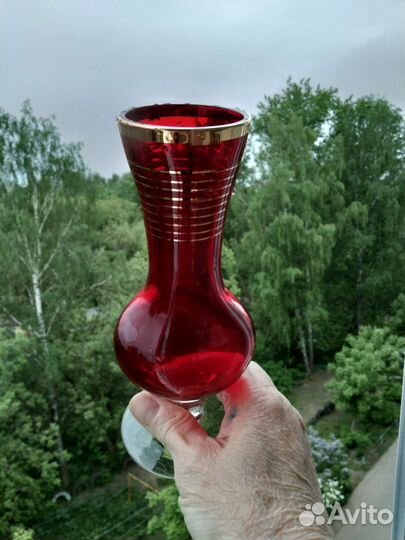 Вазы Богемия Рубиновое стекло