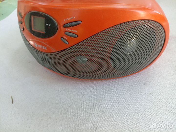 Магнитола Vitek VT-3952 OG