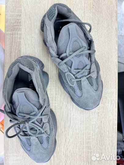 Кроссовки yeezy 500