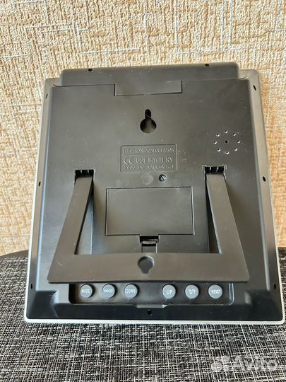 Фоторамка с часами и термометром