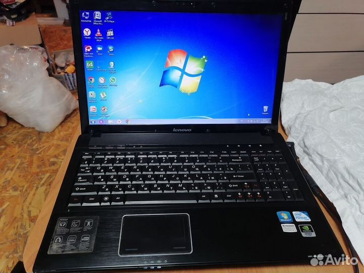 Ноутбук леново G560 I7