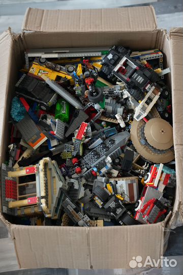 Lego россыпью 20кг: Star Wars, Batman, City и др