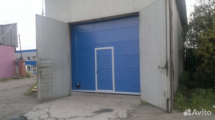 Подъемно-секционные ворота