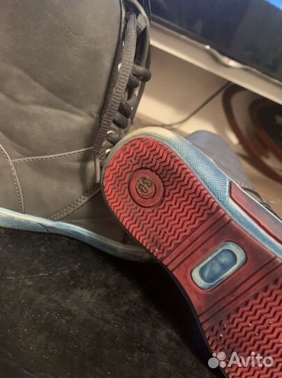 Ботинки сароги кросовки