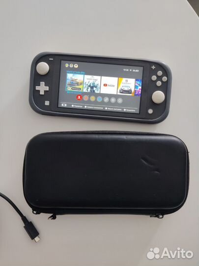 Игровая приставка Nintendo switch lite