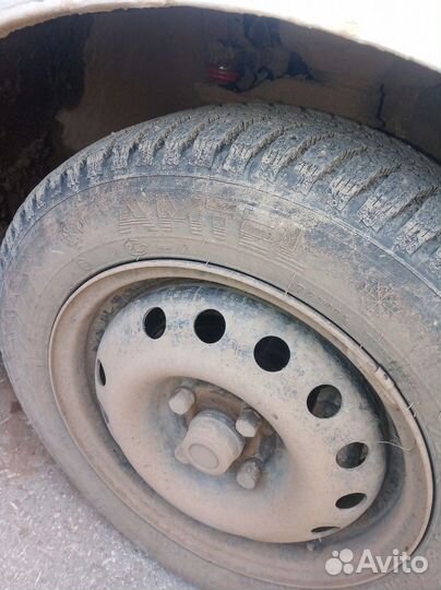 Колеса зимние 175/65/14 (4*100) ц.о. 56.6