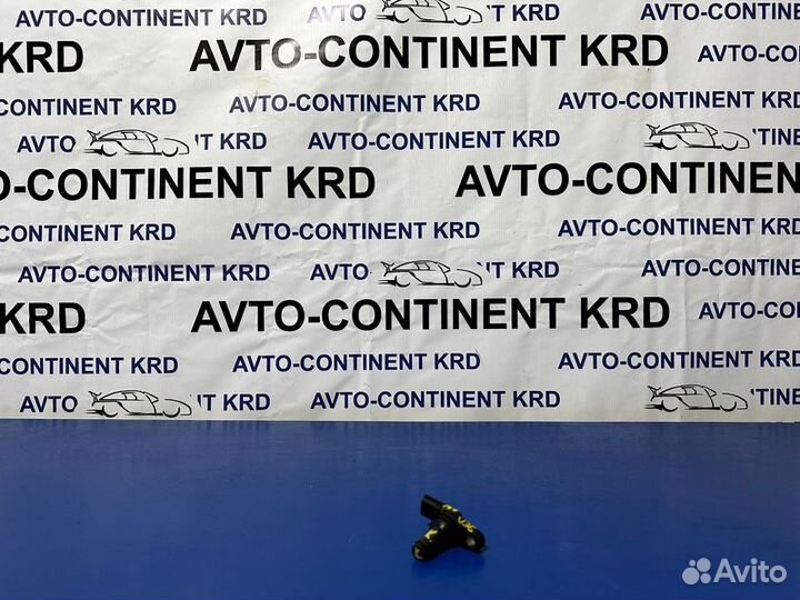 Датчик положения коленвала Nissan Skyline V36 VQ25