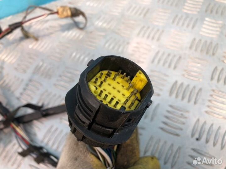 Проводка двери передняя левая Fiat Albea