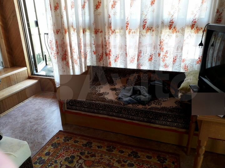 Дом 98 м² на участке 6 сот.