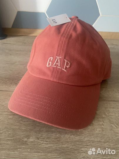 Бейсболка gap