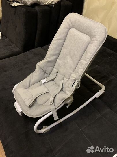 Шезлонг детский Kinderkraft серый. Состояние новог