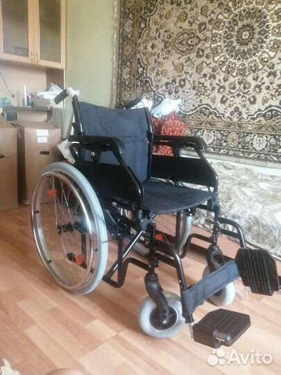Инвалидная коляска новая