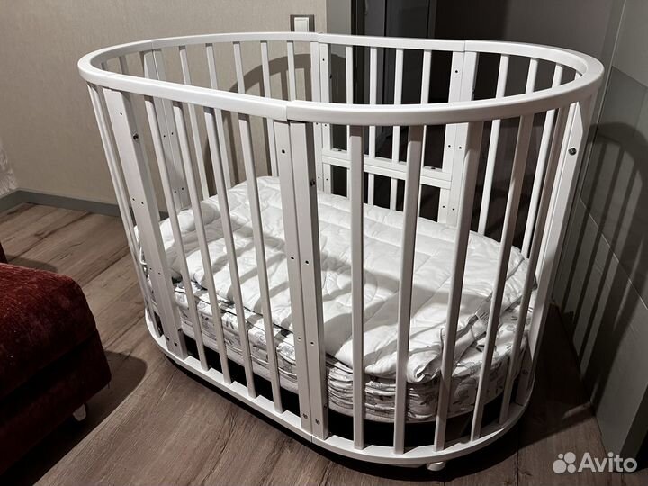 Овальная детская кроватка-трансформер 9в1