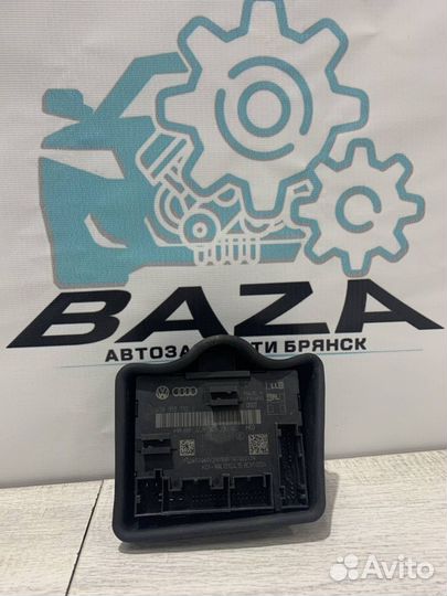 Блок комфорта Audi a6 c7 передней правой двери