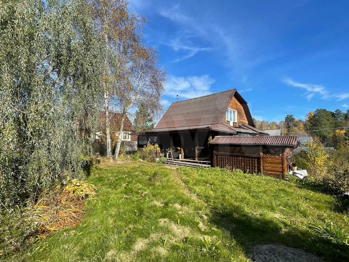 Дом 168 м² на участке 9,2 сот.