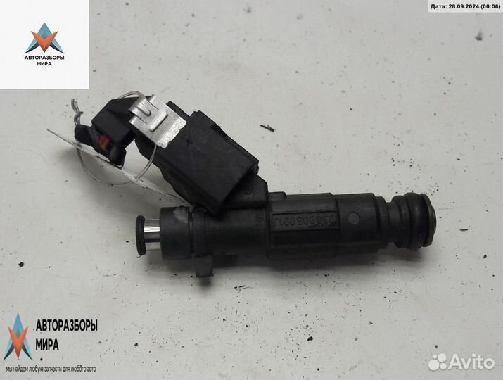 Форсунка seat Ibiza 2 рест. 2000 030906031J