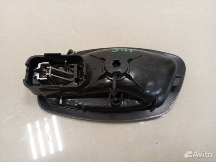 Ручка двери внутренняя задняя правая Renault